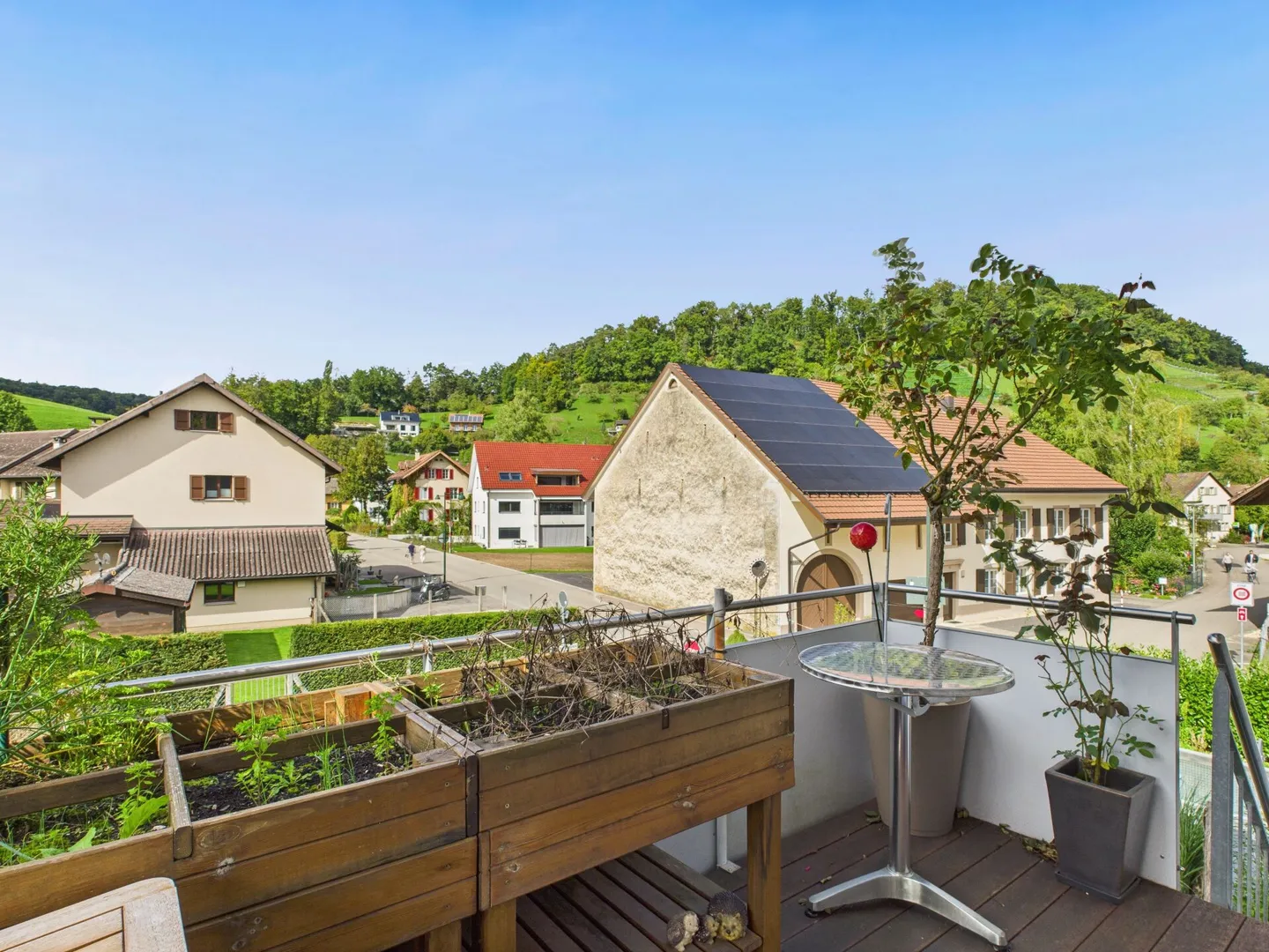 Bright Apartment in Ziefen - Balcony and Garden Included - Photo 12 of 13