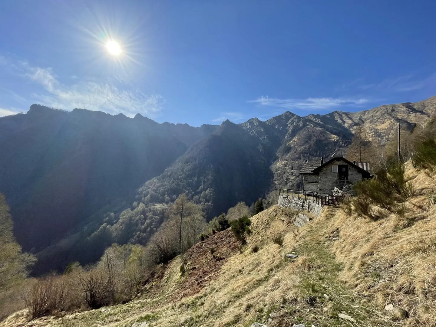 4 1/2-Room Rustic with a Large Plot of 12,000m2 in Sassello - Photo 19 of 28