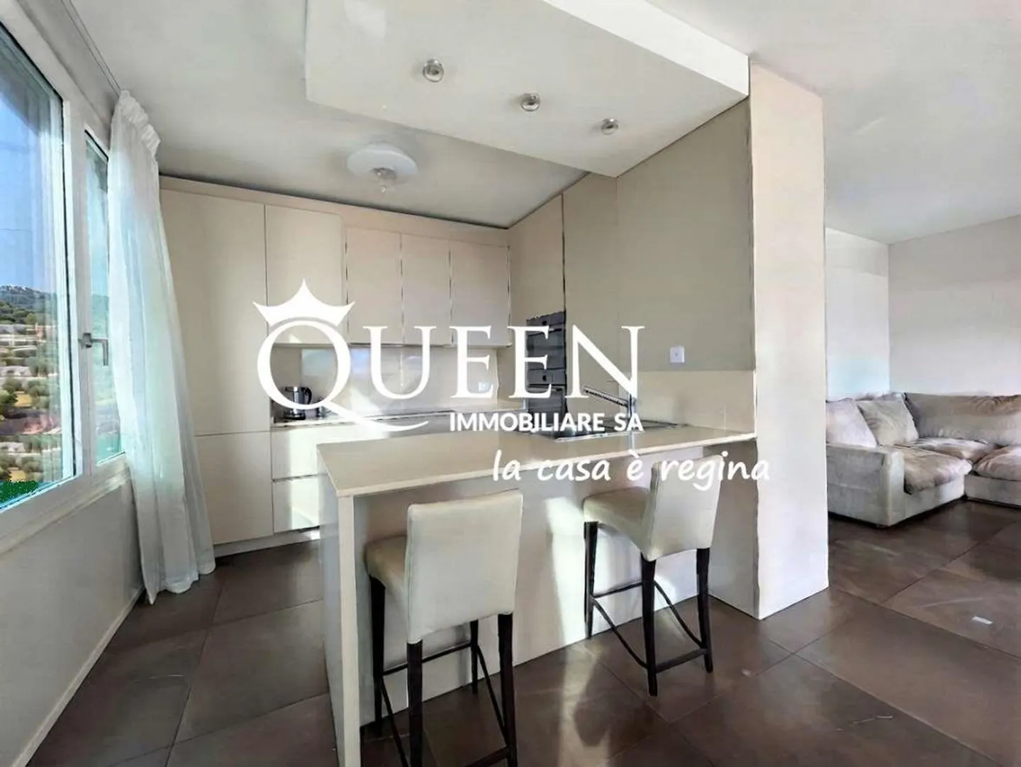 Lugano-Cassarate: luxurious 4.5 rooms, 150 sqm, loggia, lake view - Photo 8 of 13