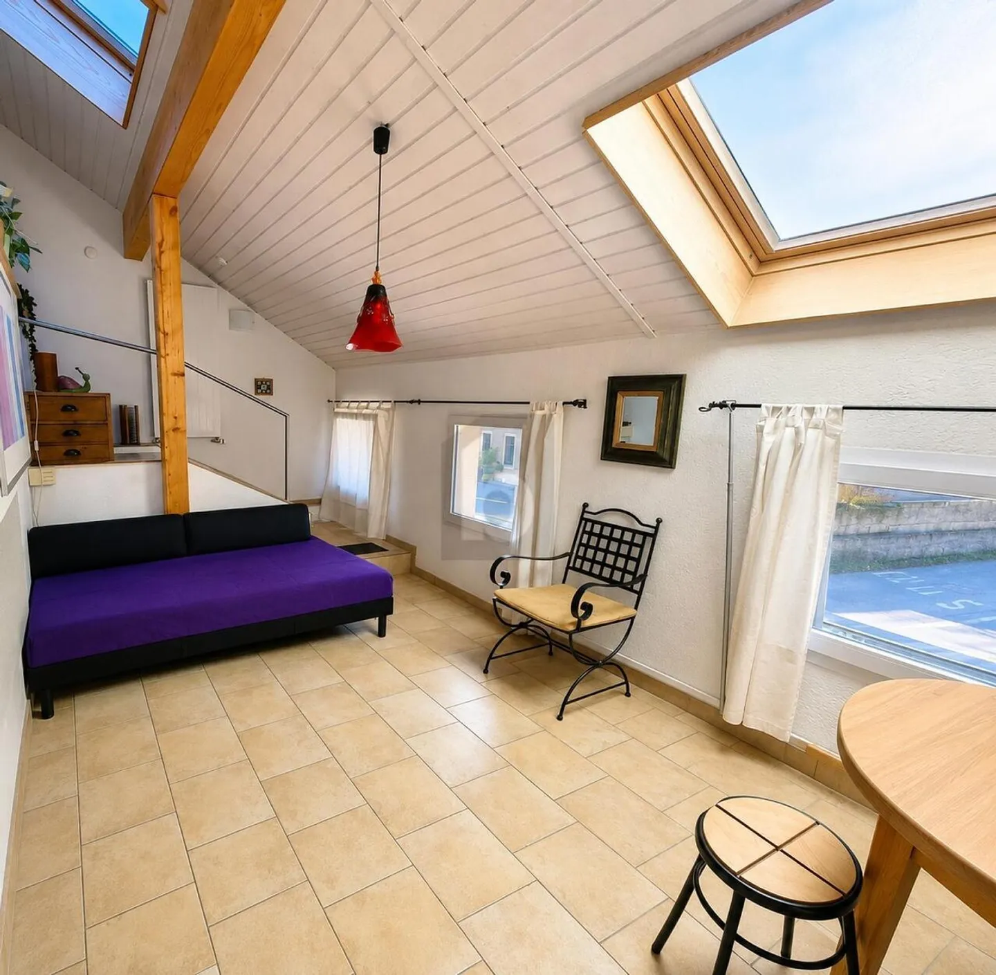 Duplex spacieux avec balcon - Photo 2 sur 6