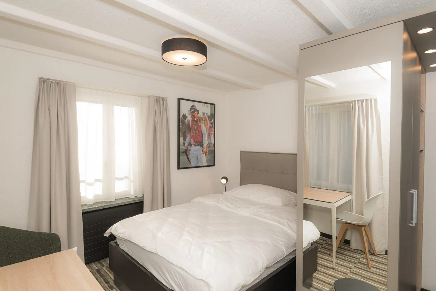 Furnished studio with kitchen in a central location in Kriens - Photo 2 of 9