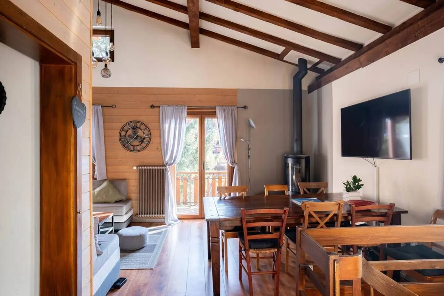 Chalet La Diane - Photo 3 of 13