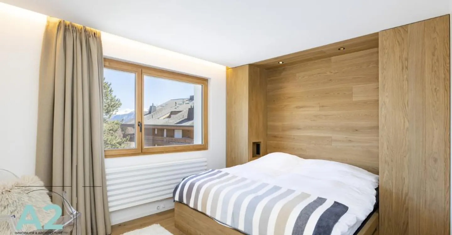 Außergewöhnliche Wohnung im Zentrum von Crans-Montana, Panoramablick - Foto 10 von 11