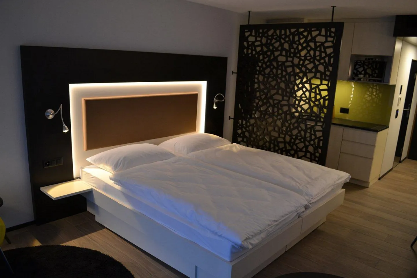 Appartements d'affaires entièrement meublés à louer à Stansstad - Photo 1 sur 12