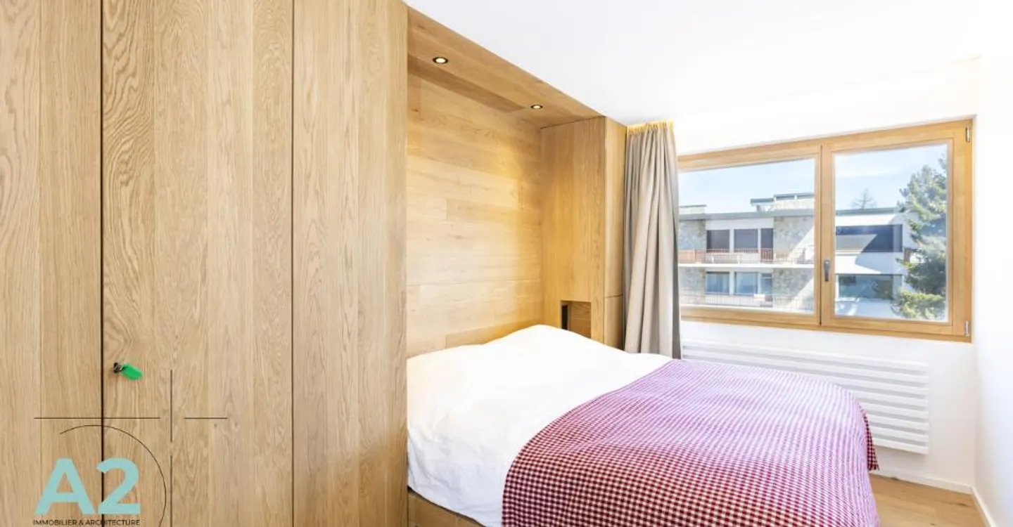 Außergewöhnliche Wohnung im Zentrum von Crans-Montana, Panoramablick - Foto 11 von 11