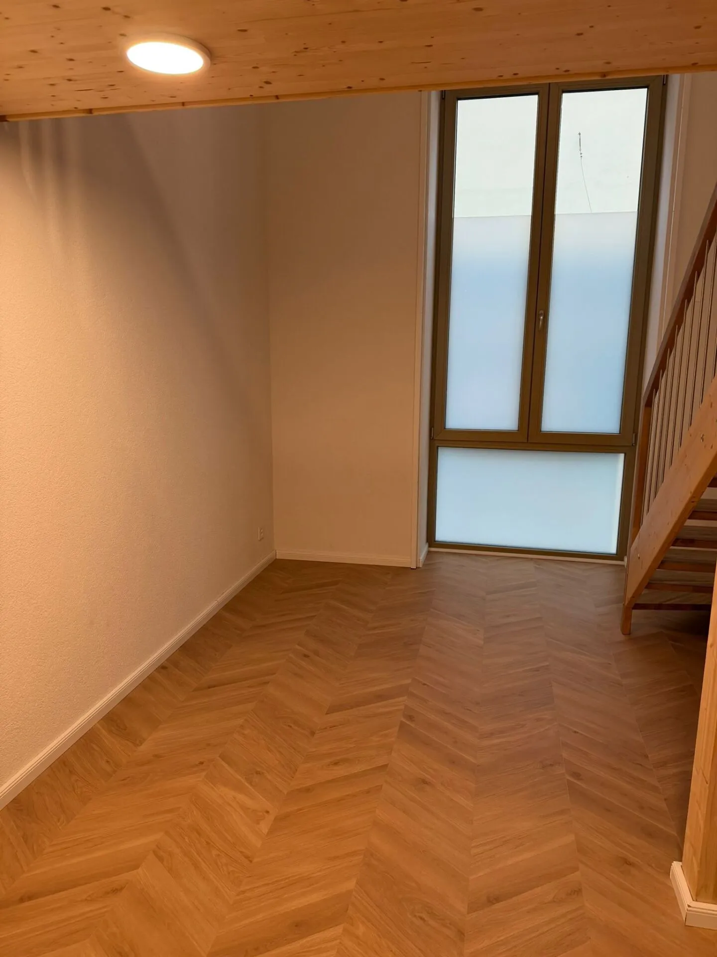 Charmantes Duplex-Studio in Delémont - Foto 4 von 8