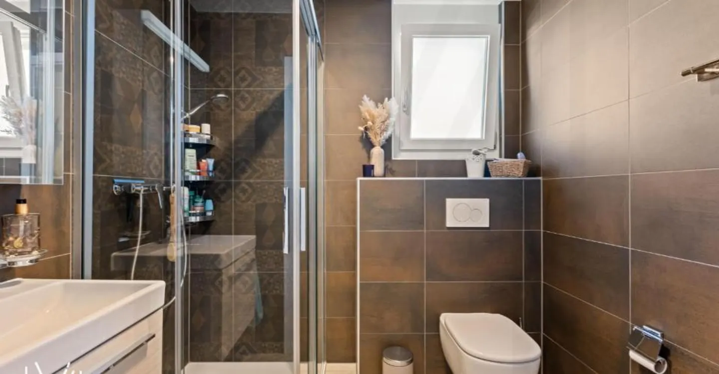 Appartement Attique Spacieux avec Vue - Photo 8 sur 13