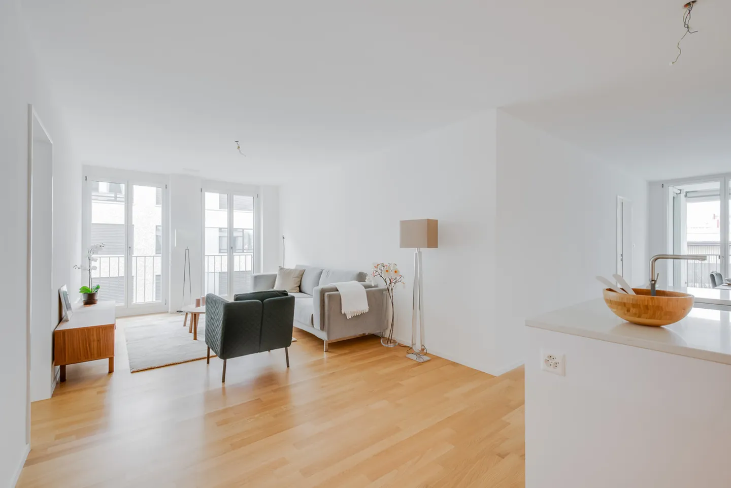 Living in Limmatfeld - Photo 4 of 13