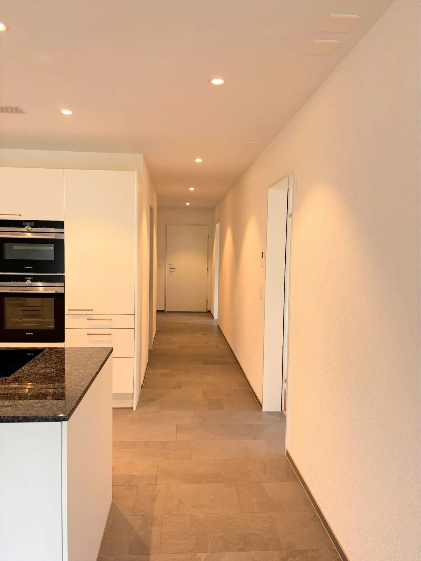 tolle Erdgeschosswohnung in Eigentumsstandart zu mieten - Photo 3 sur 8
