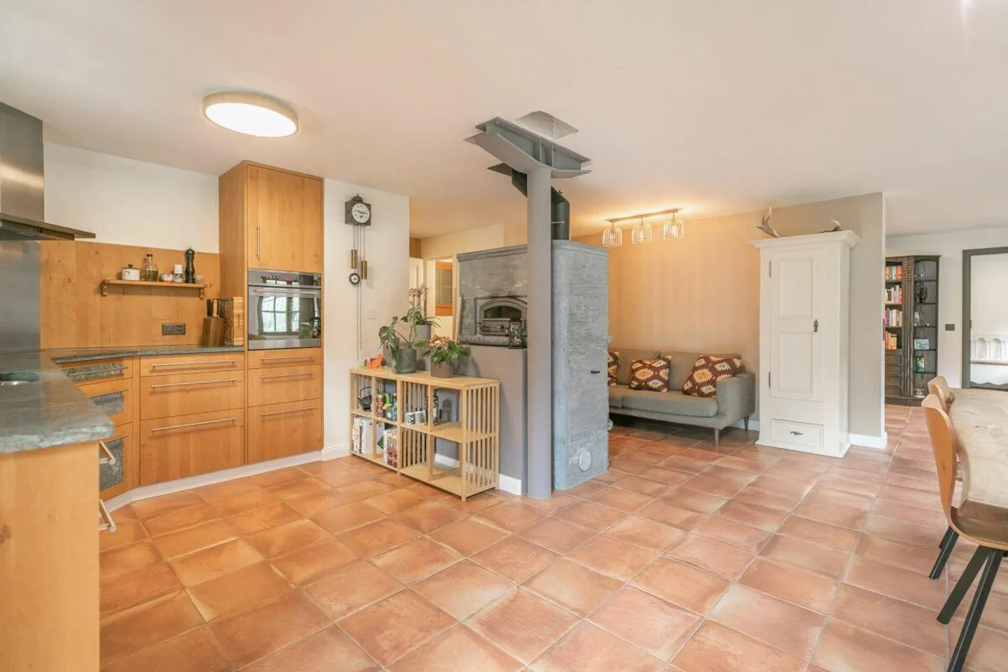 Casa singola in affitto - Foto 5 di 14