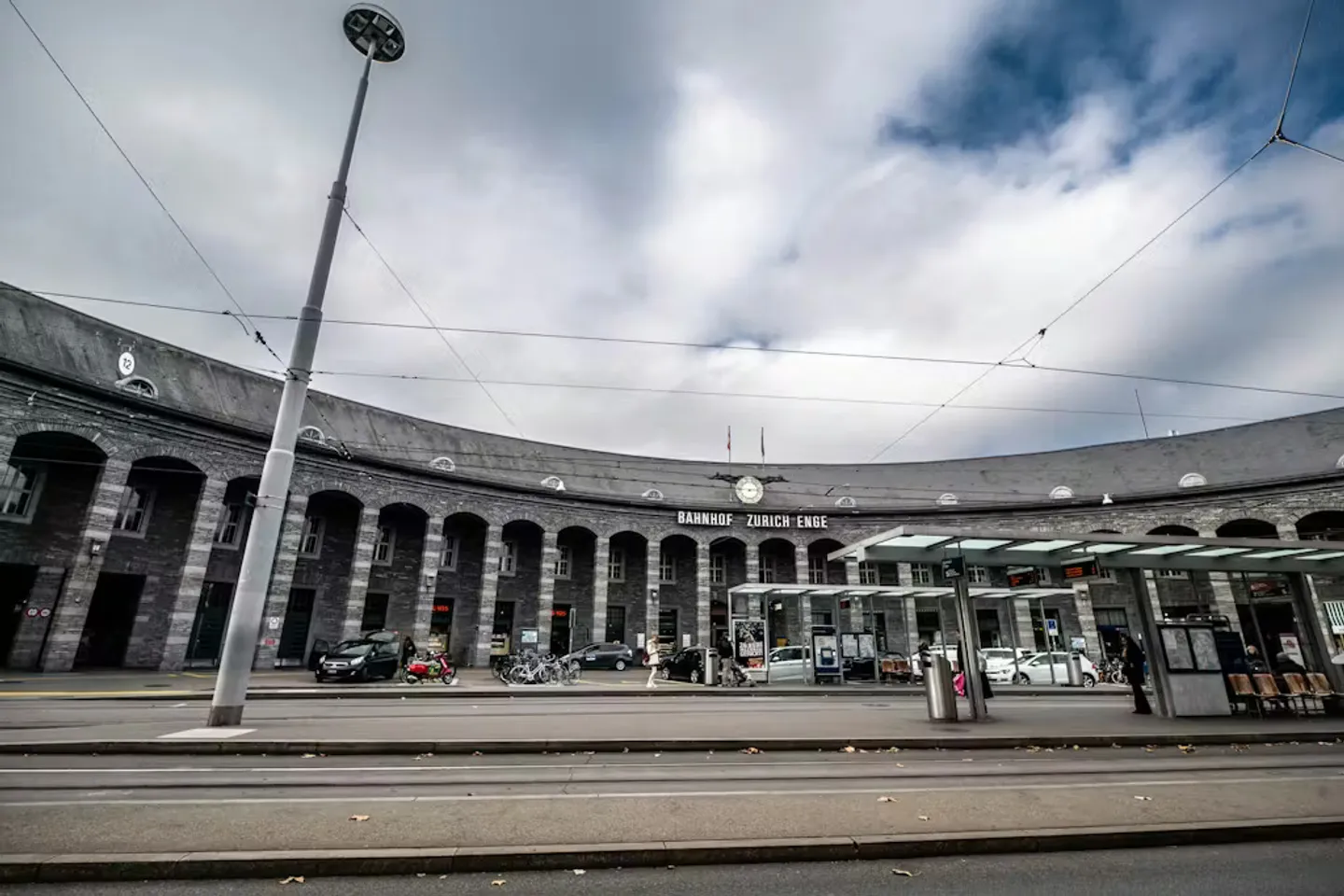 Modern Apartment in Zürich - Photo 1 of 10