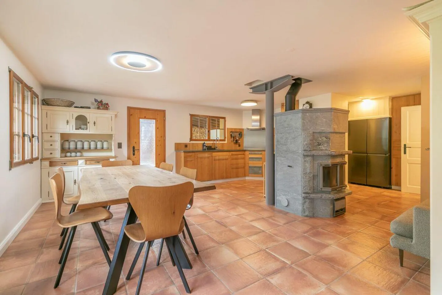Casa singola in affitto - Foto 3 di 14