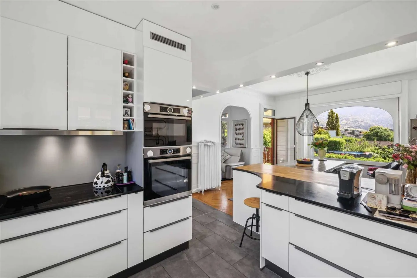 Chalet di charme a Vevey con vista sul lago, magnifico giardino e grande potenziale - Foto 5 di 13