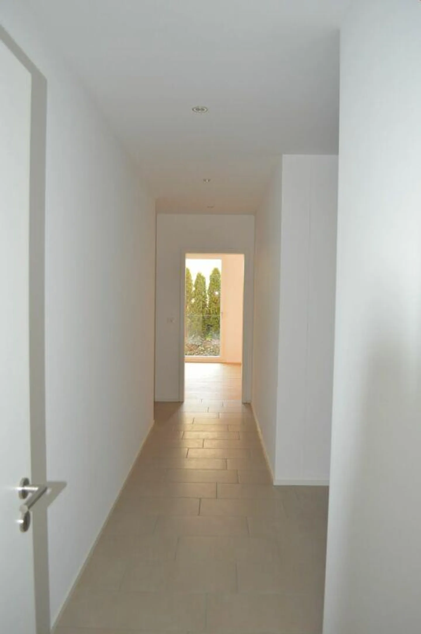 5.5-Zimmerwohnung mit tollem Ausblick auf See und Berge - Foto 6 von 12