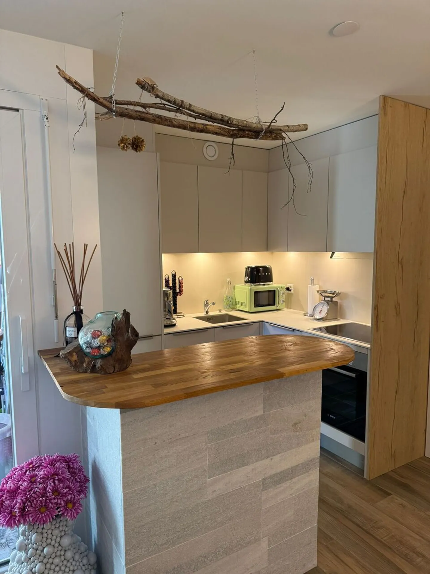 Bellissimo appartamento di 2,5 locali in affitto tutto l'anno - Foto 1 di 7