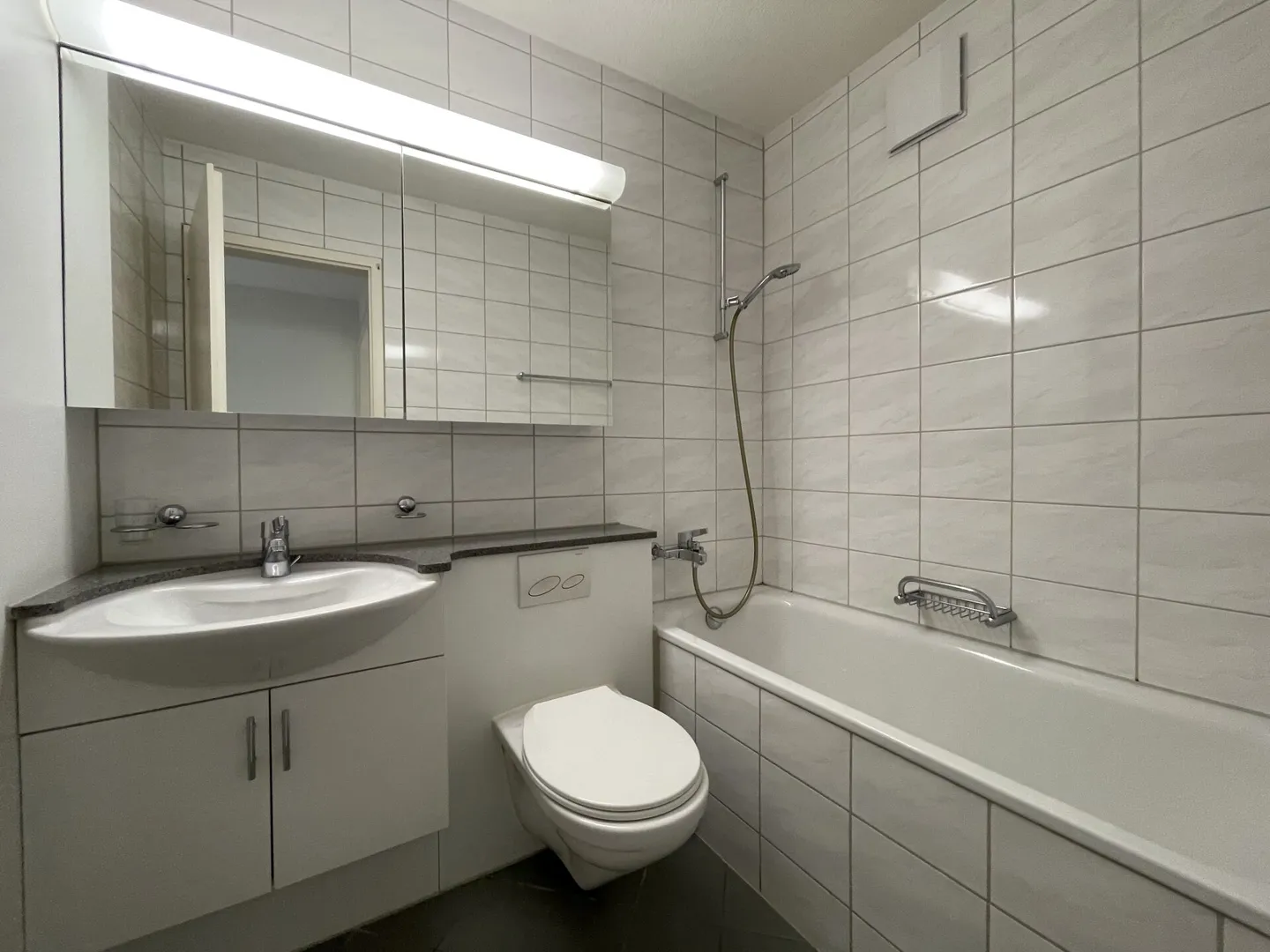 Quiet yet centrally located - Photo 3 of 3