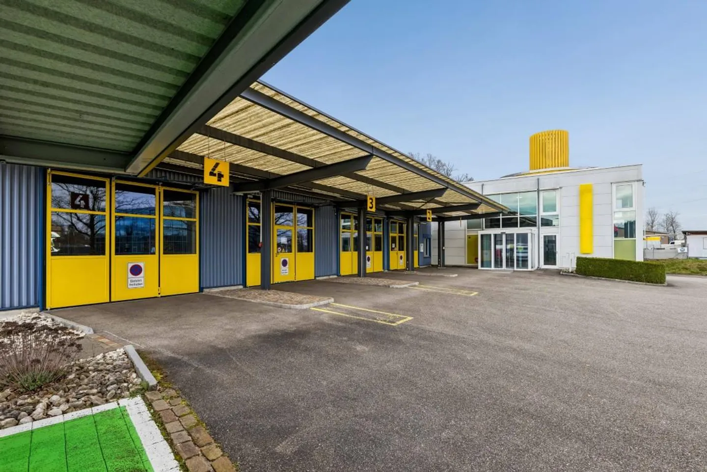 Vielseitiger Gewerberaum - Foto 2 von 13