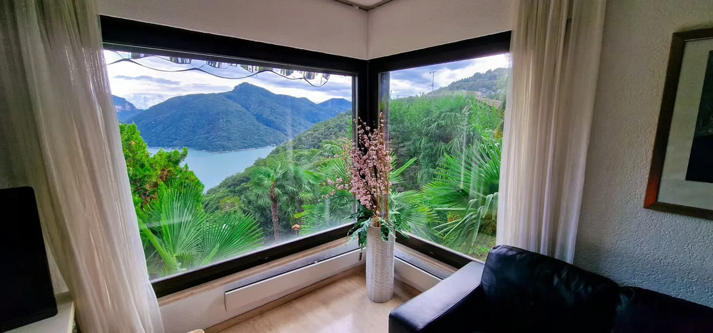 Maison individuelle avec vue sur le lac - Photo 3 sur 13