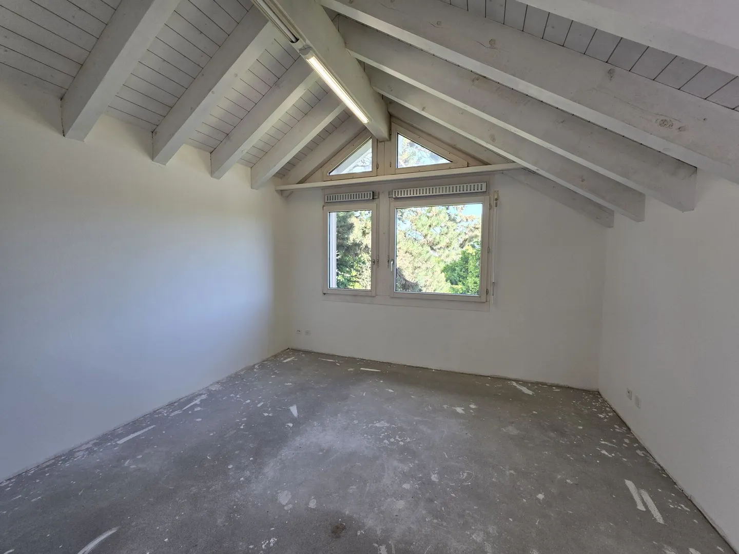 Your new family happiness! Spacious 5.5-room semi-detached house in Rudolfstetten - Photo 11 of 15