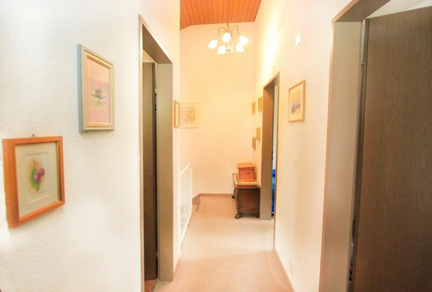 Casa angolare di 4,5 stanze - Foto 11 di 14