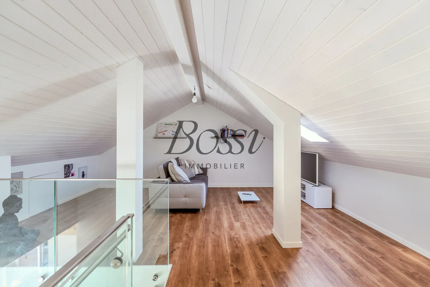 Duplex of 175 m² on the top floor with terrace and view - Photo 12 of 13