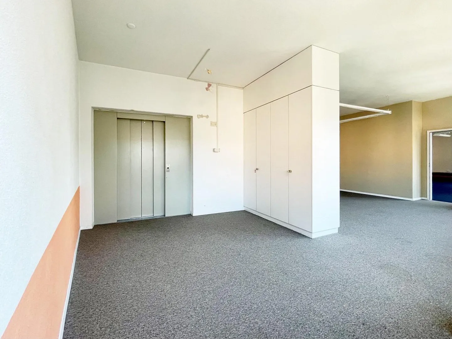 Studios lumineux et spacieux situés au centre à ZH-Altstetten - Photo 3 sur 6