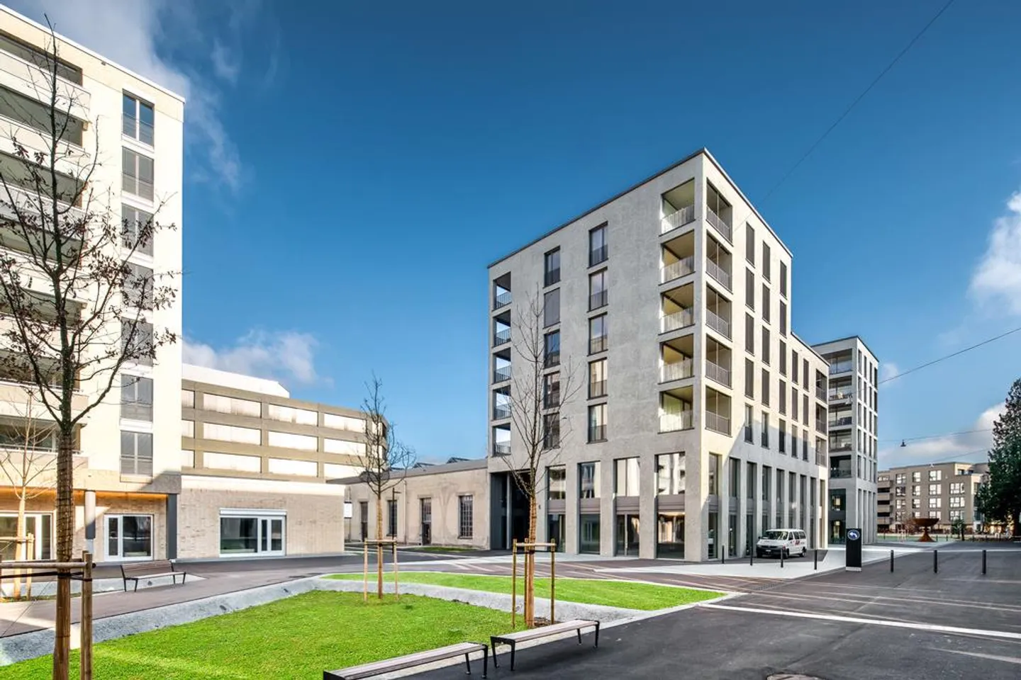 Living in the vibrant Aeschbach quarter - Photo 7 of 8