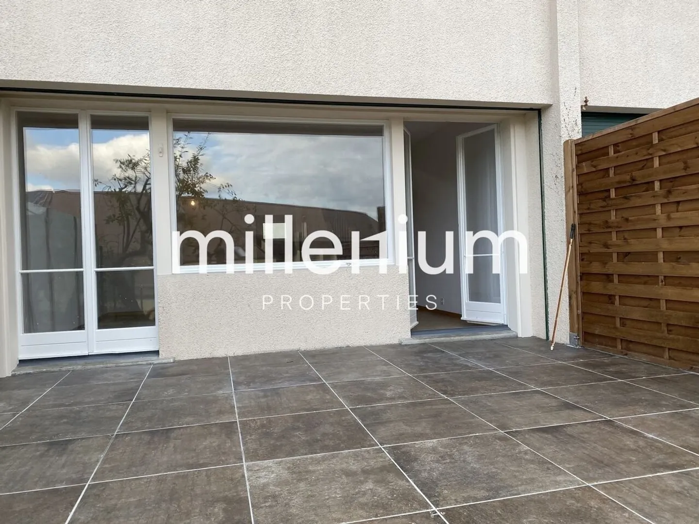 Maison mitoyenne à Confignon avec jardinet - Foto 8 von 9