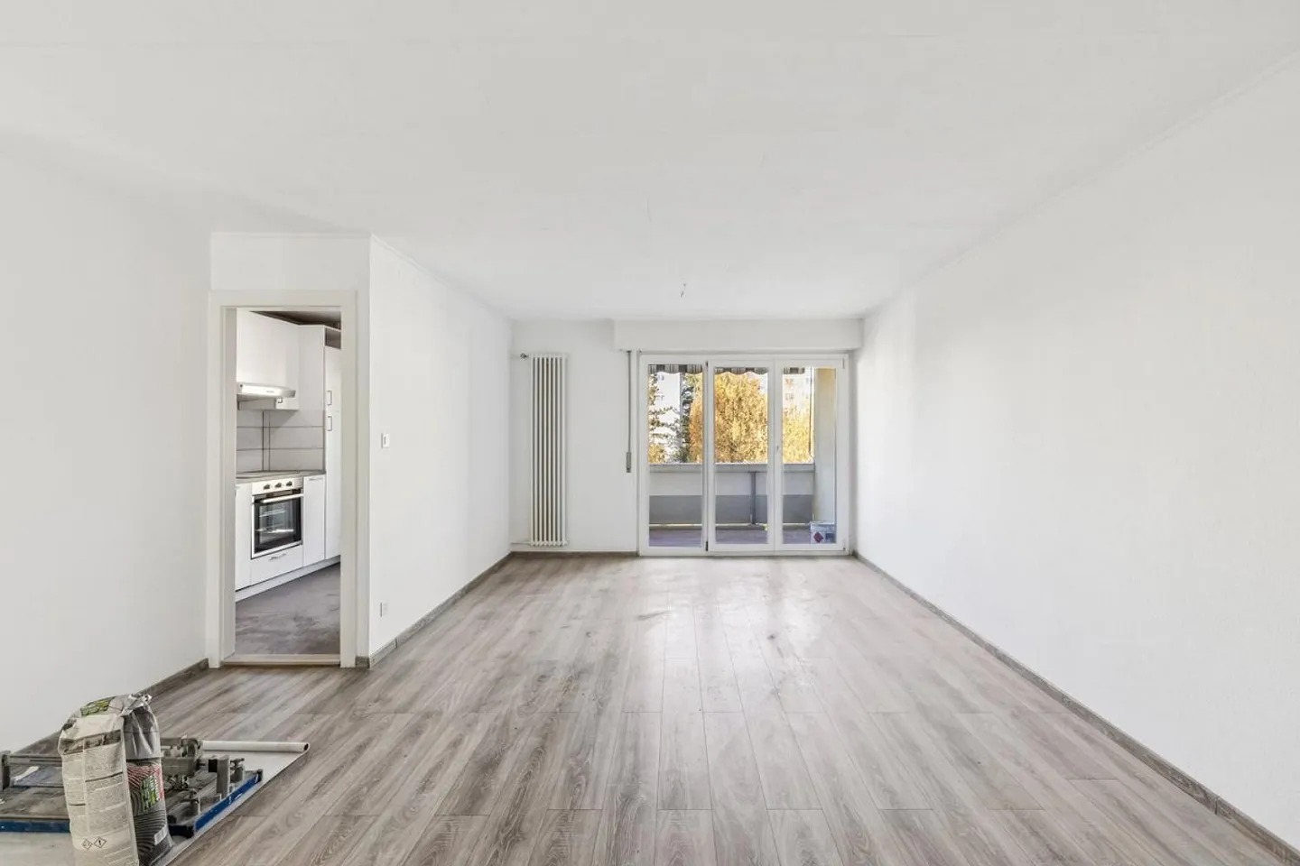 Bel appartement rénové de 3.5 pièces  prêt à emménager ! - Photo 5 sur 12