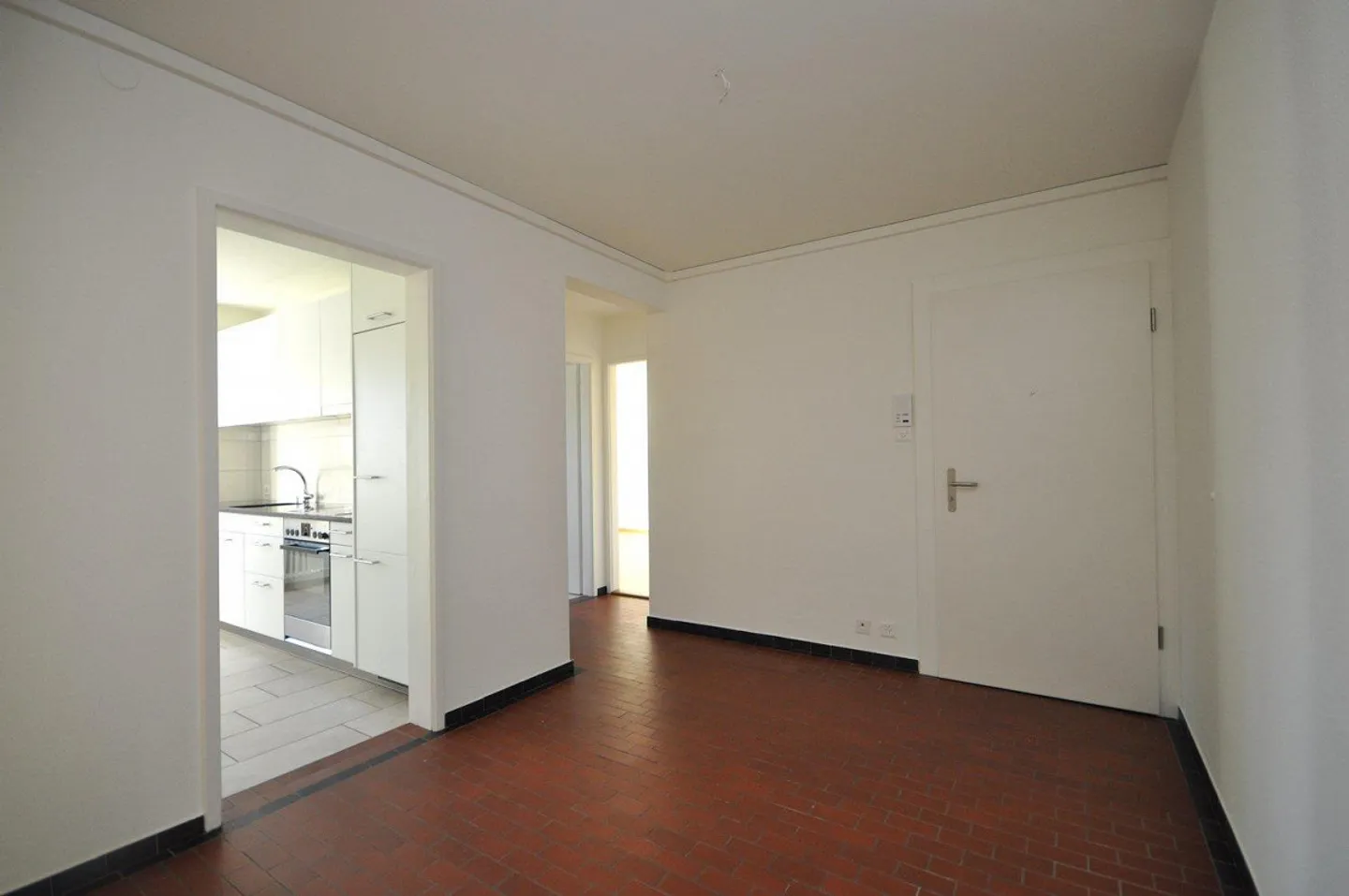 Appartement moderne 2 pièces dans le quartier Iselin - Photo 6 sur 7