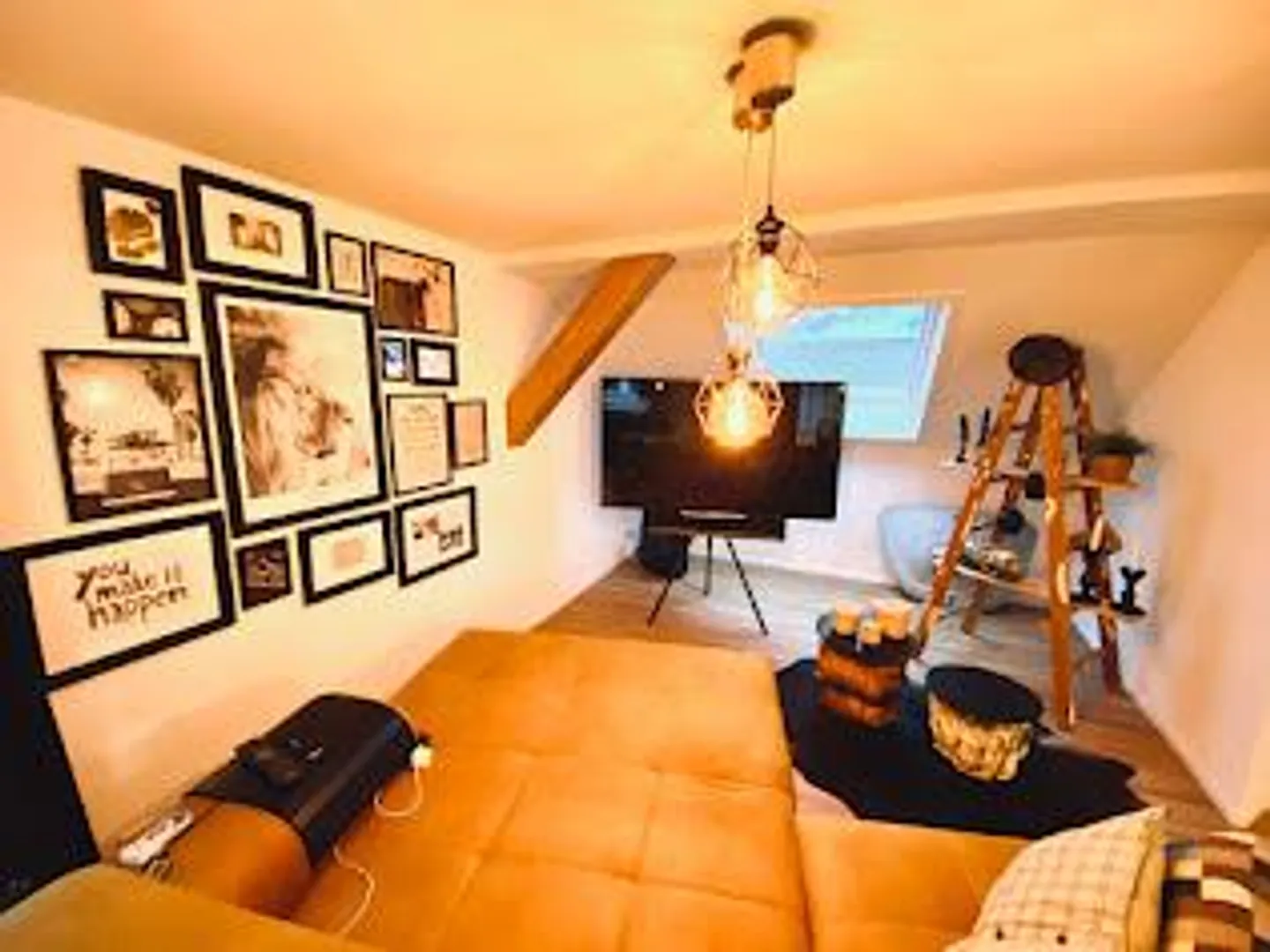 einzigartige 3.5-Zimmer-Dachwohnung - Foto 1 von 10