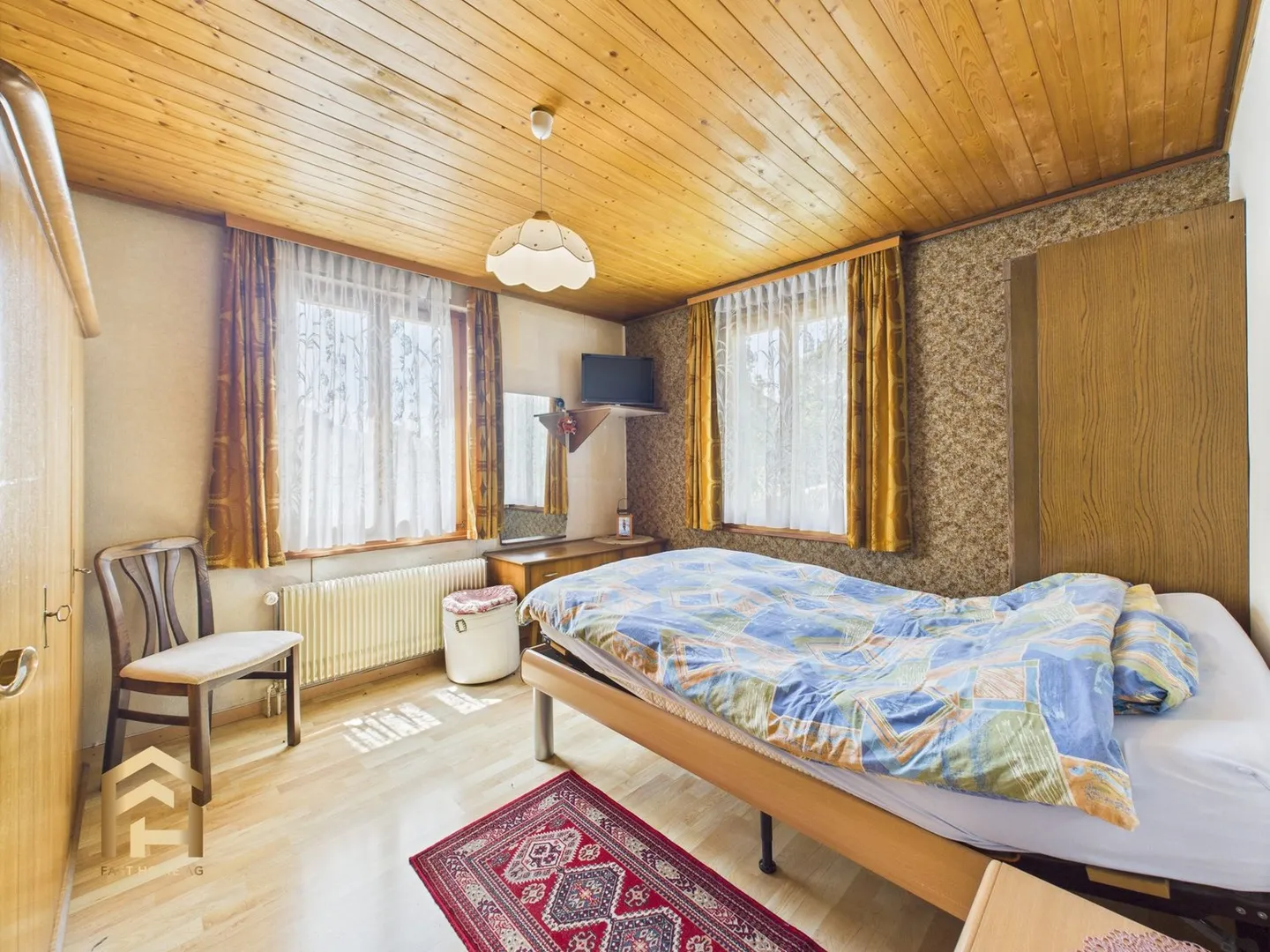 Affascinante proprietà bifamiliare nel centro di Leuk-Città con potenziale - Foto 13 di 13