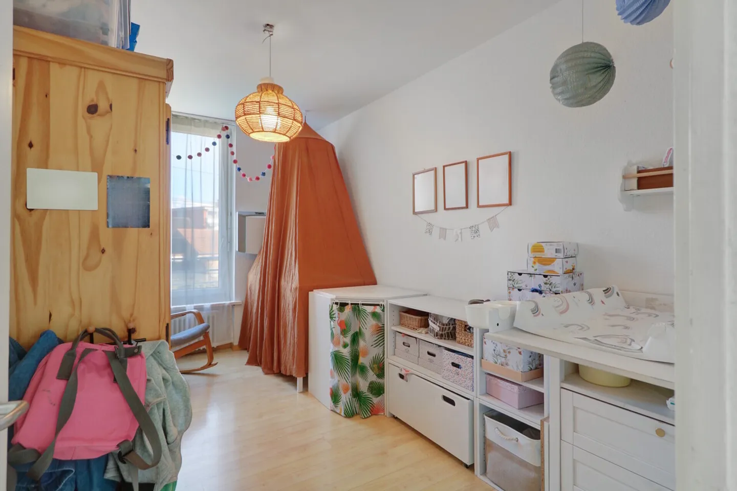 Appartement Charmant avec Vue sur les Montagnes - Photo 9 sur 11