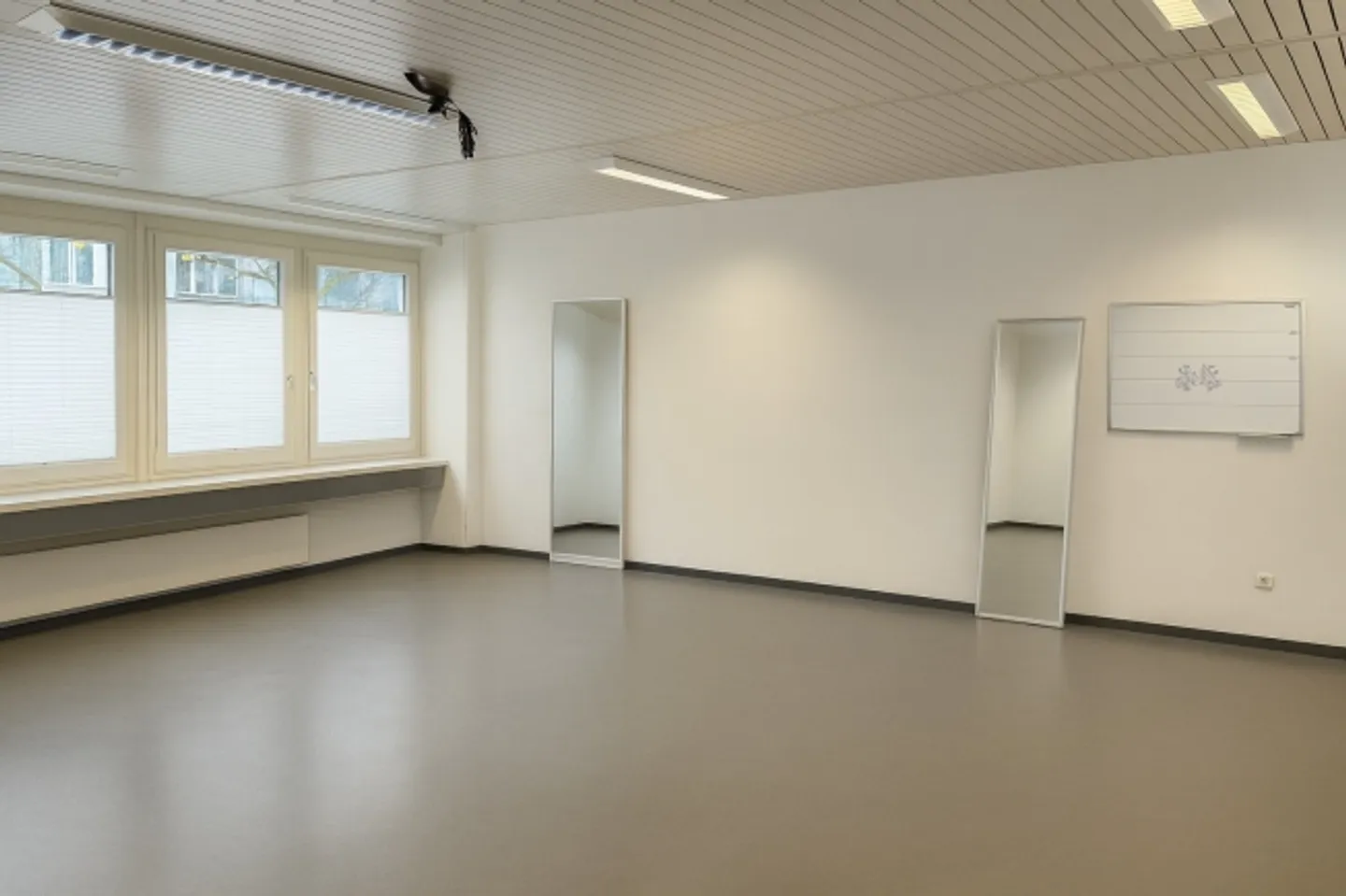 Bureau à louer - Photo 3 sur 5