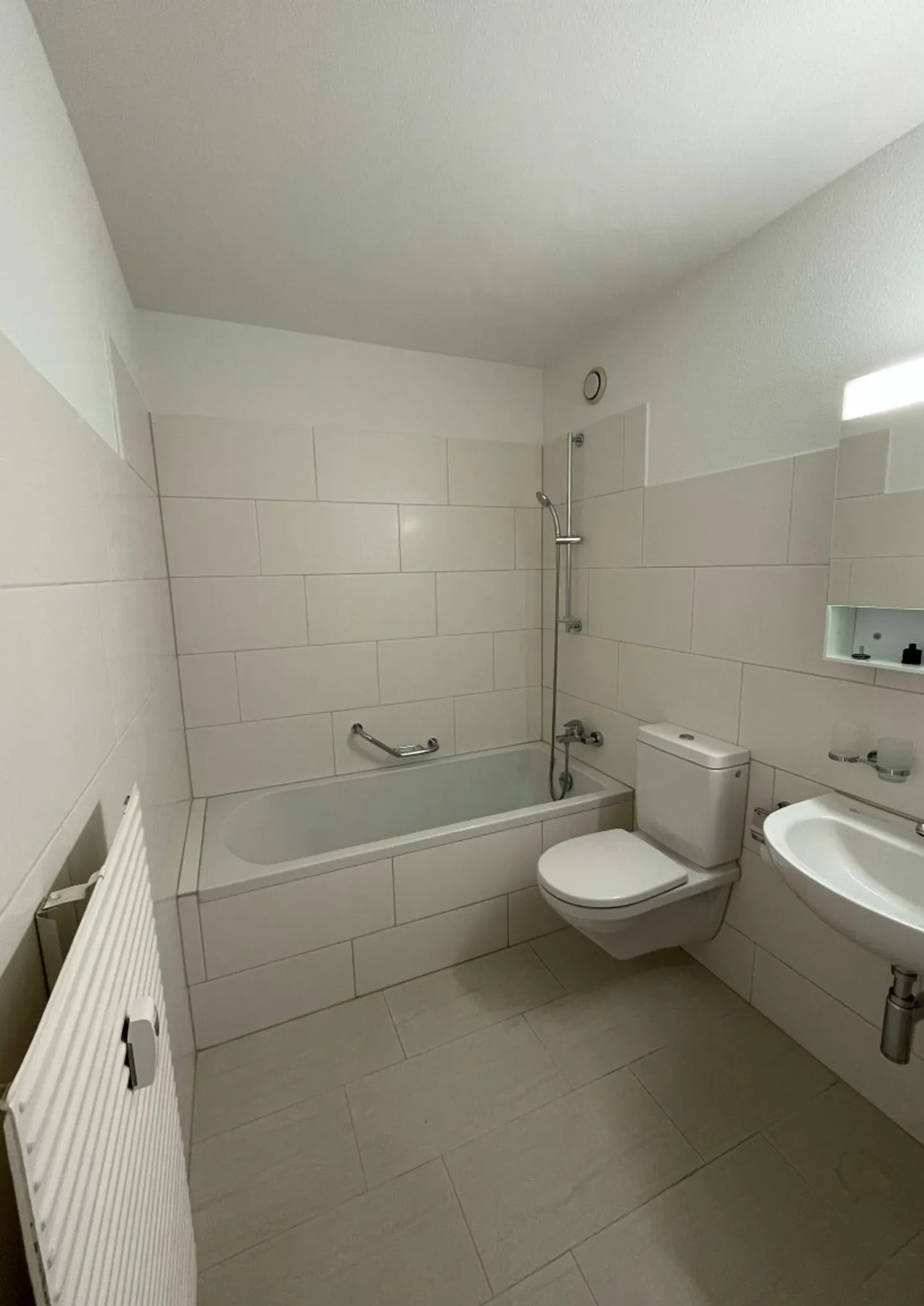 Vivere affascinante a Gundeli incluso voucher per trasloco - Foto 4 di 6