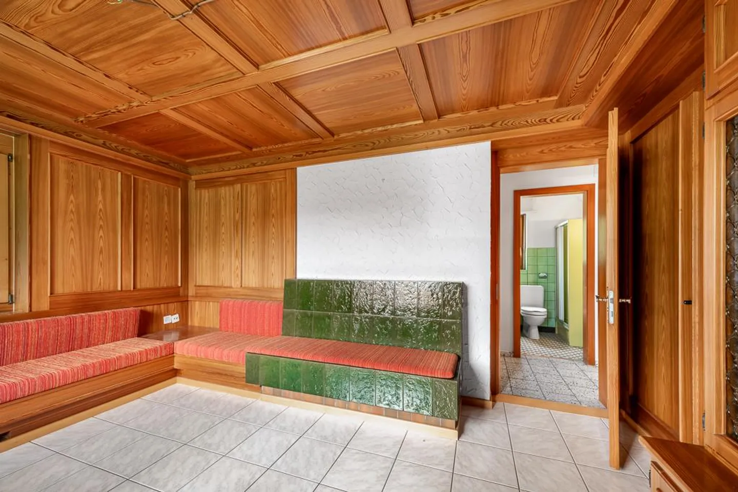 Wil: casa unifamiliare di 5 stanze con annessi e terreno edificabile - Foto 9 di 10
