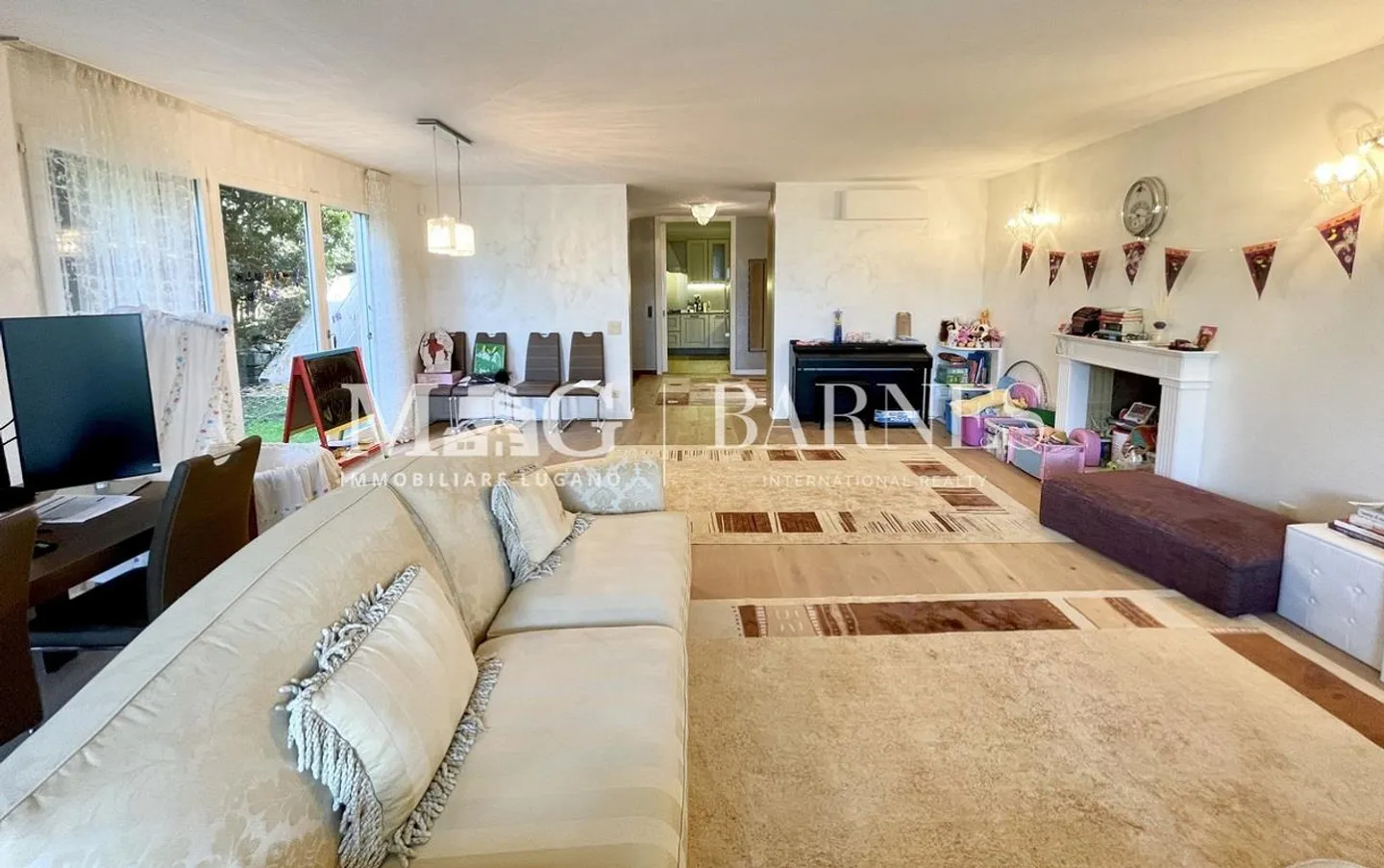 Montagnola, Collina d'Oro: Villa unifamiliare con piscina e vista lago - Photo 8 of 15