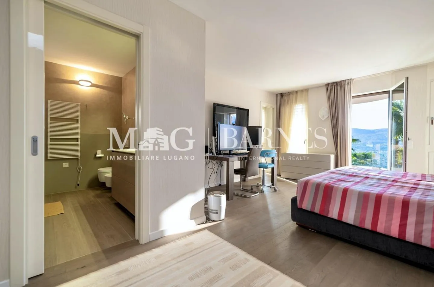 Montagnola, Collina d'Oro: Villa unifamiliare con piscina e vista lago - Photo 9 of 15