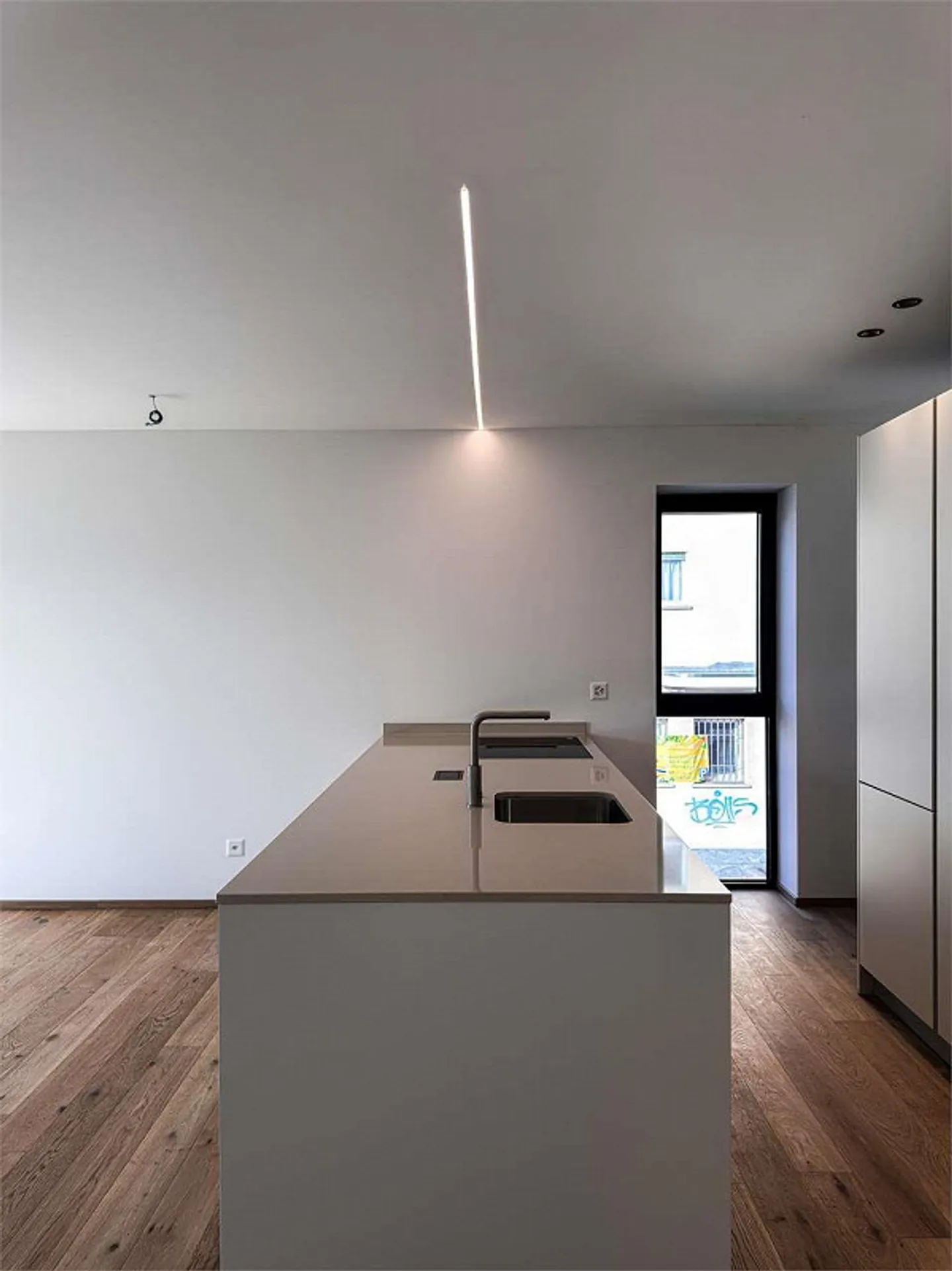 APPARTEMENT 3.5 PIÈCES RAFFINÉ À MASSAGNO - Photo 8 sur 13