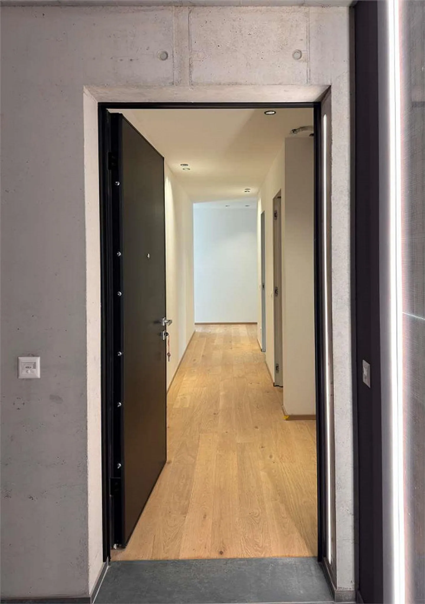 APPARTEMENT 3.5 PIÈCES RAFFINÉ À MASSAGNO - Photo 9 sur 13