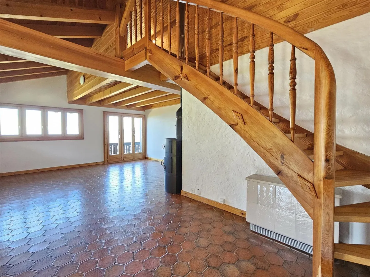 Bell'appartamento duplex di 3 camere - Foto 6 di 13