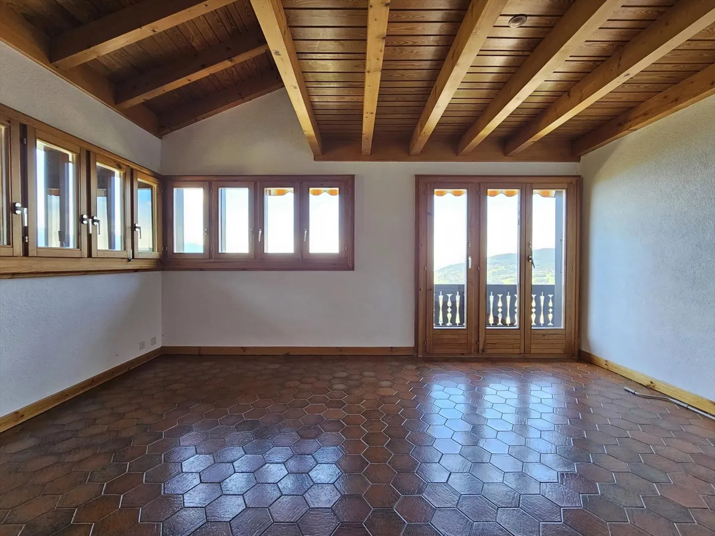 Bell'appartamento duplex di 3 camere - Foto 5 di 13