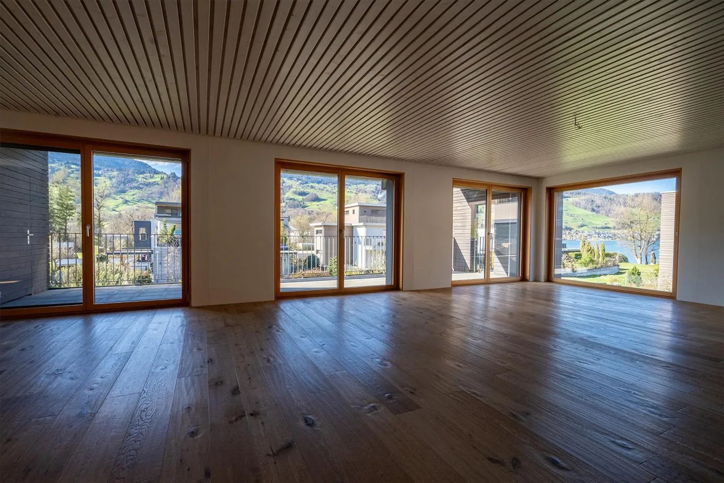 Appartamento attico esclusivo di 4,5 locali in posizione tranquilla - Foto 9 di 26