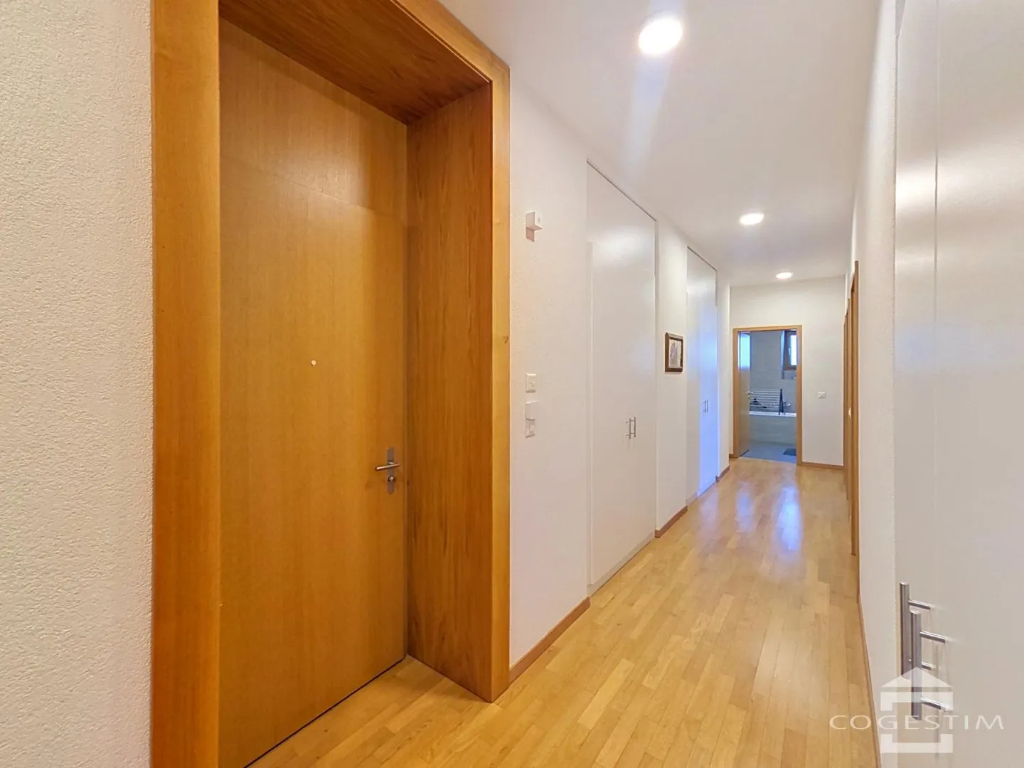 Appartamento 4.5 stanze - Foto 3 di 13