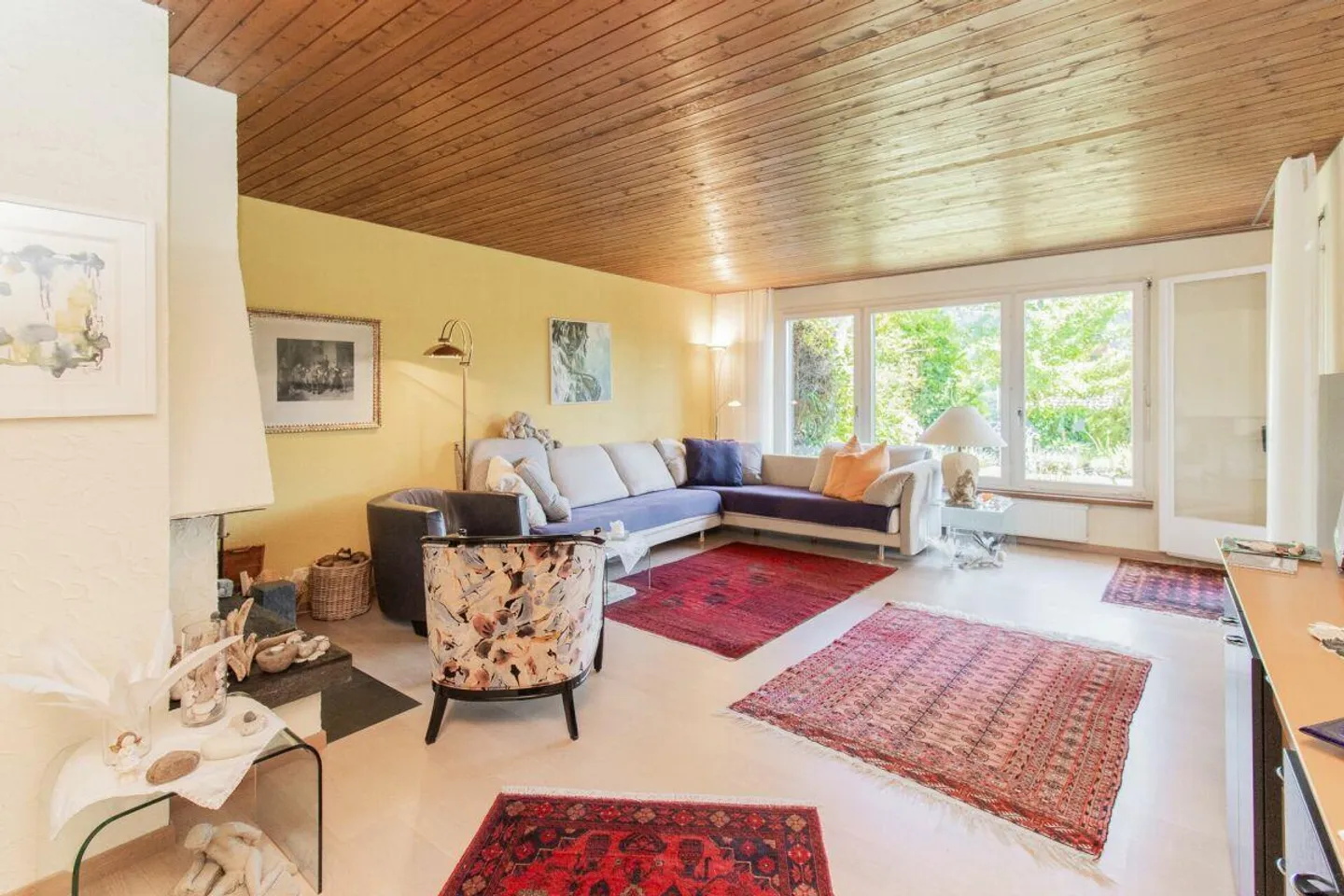 Detached 5.5-room single-family house with a panoramic view - Photo 8 of 11