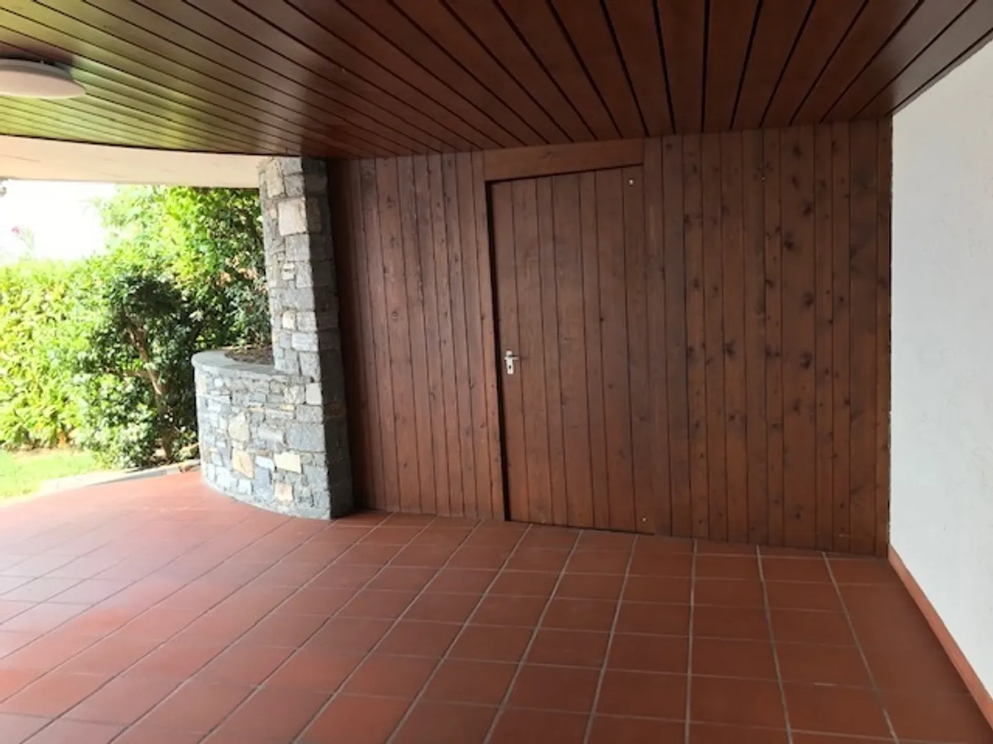 Bel appartement de 3 ½ pièces avec vue imprenable sur le lac - Photo 4 sur 9