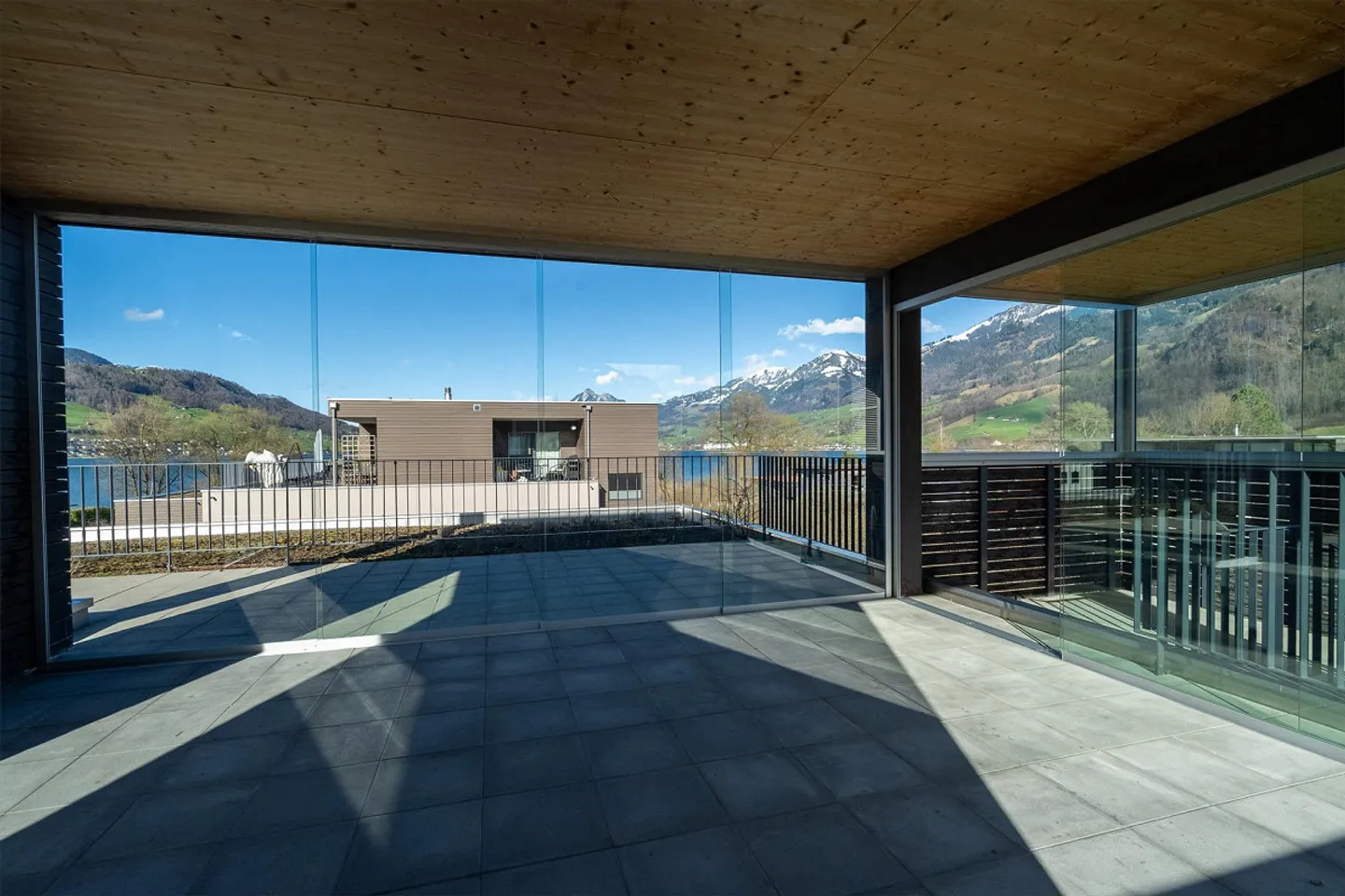 Appartamento attico esclusivo di 4,5 locali in posizione tranquilla - Foto 22 di 26