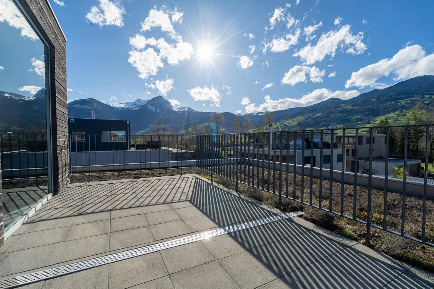 Appartamento attico esclusivo di 4,5 locali in posizione tranquilla - Foto 23 di 26