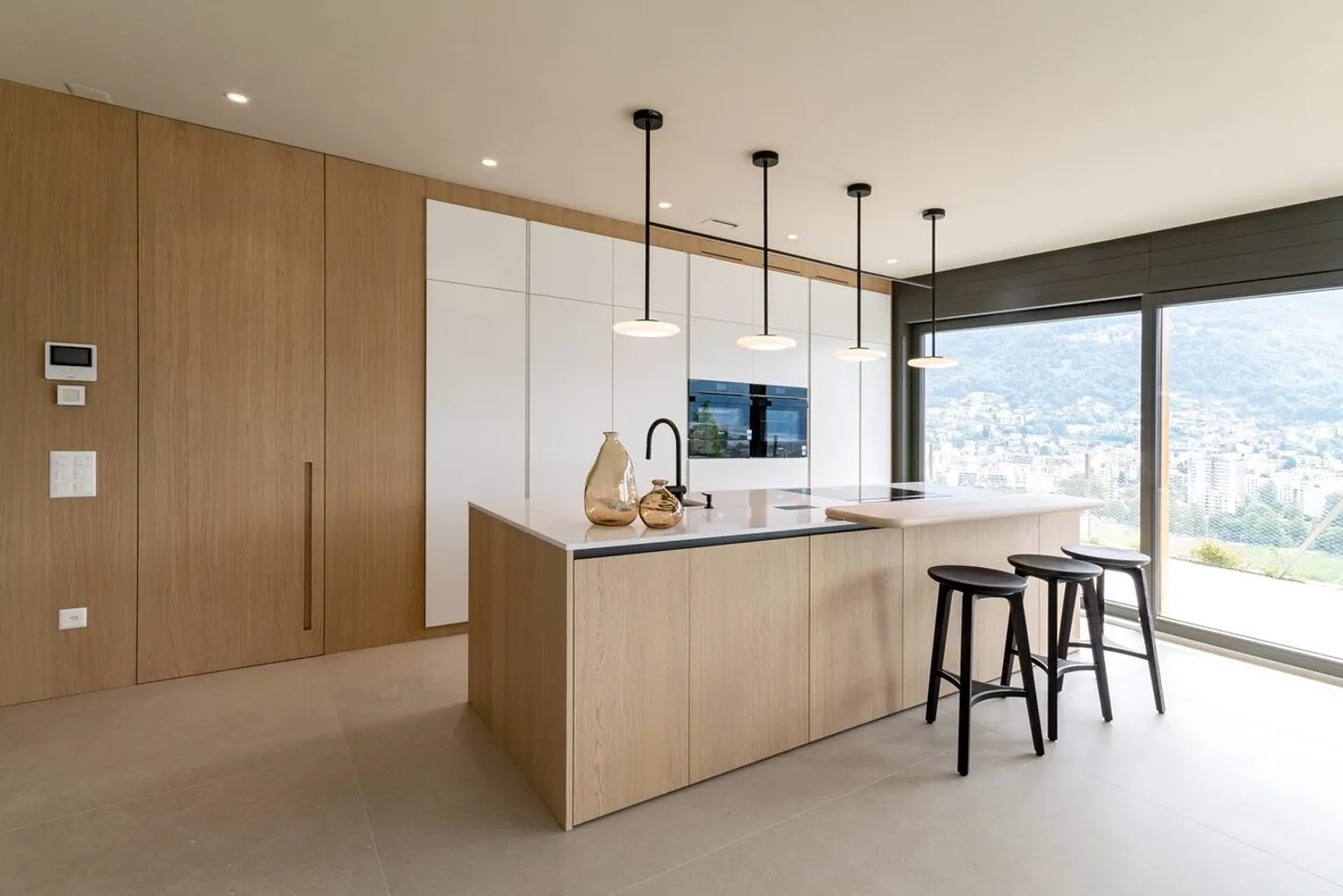 Penthouse for sale in Lugano 4.5 rooms with terrace, garden and view - Photo 4 of 16