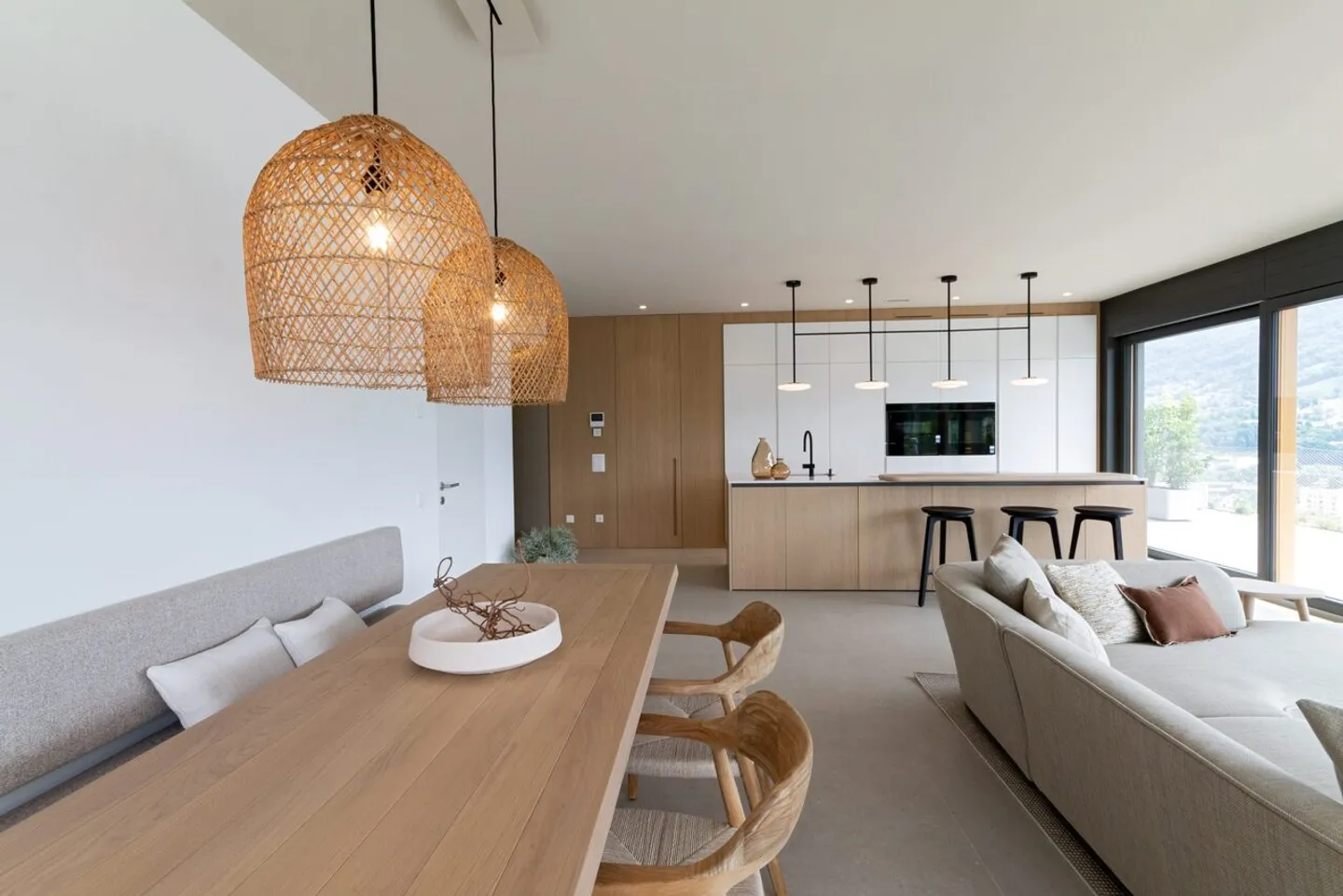 Penthouse for sale in Lugano 4.5 rooms with terrace, garden and view - Photo 2 of 16